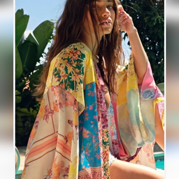 We The Free Patched With Love Robe - Picture 10 of 13